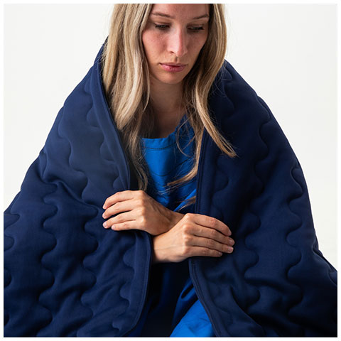P212 3013 WHIT00 NAVY00 DECKE